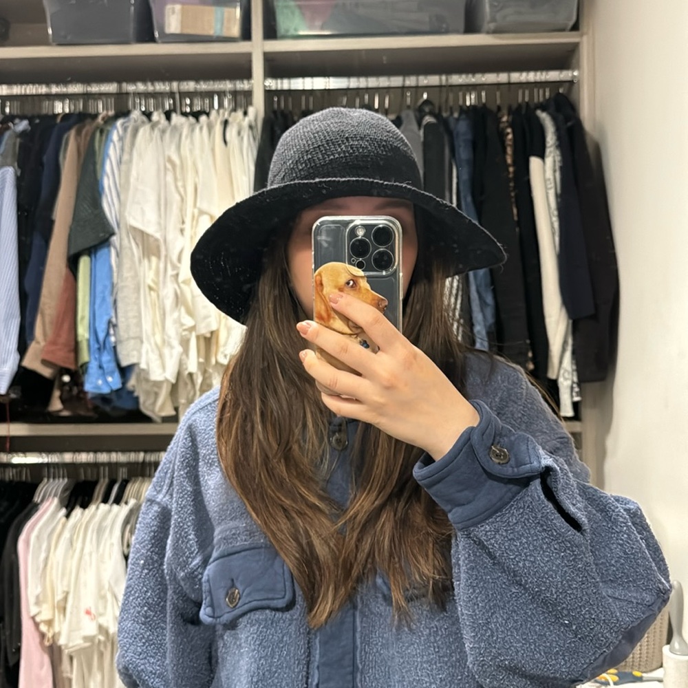 Black knitted hat